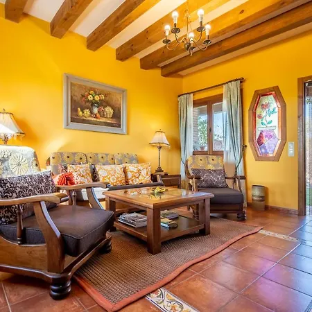 בית כפרי A Toca En Segovia *