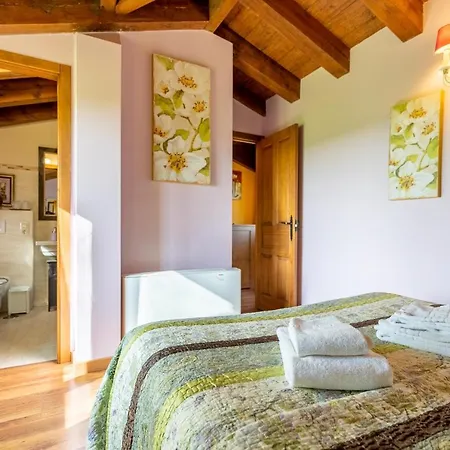 Country house A Toca En Segovia
