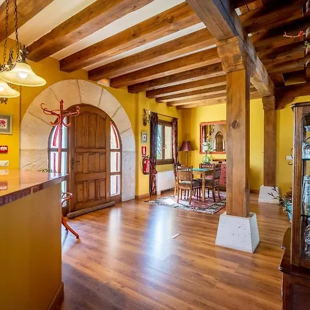 בית כפרי A Toca En Segovia *