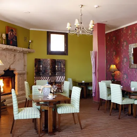 בית כפרי A Toca En Segovia *