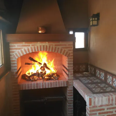 A Toca En Segovia Landhaus *